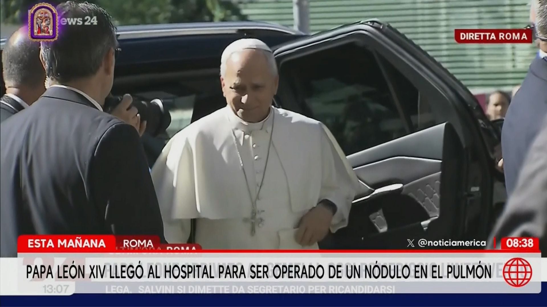 Oraciones por el Papa León XIV antes de su operación