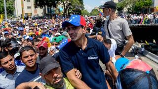 EE.UU. urge a Venezuela reconsiderar inhabilitación de líder opositor Capriles