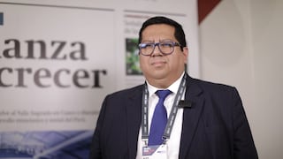 Alex Contreras confirma que no presentó renuncia al cargo de ministro de Economía