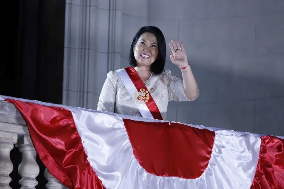 La presidenta Keiko Fujimori sostuvo un primer contacto con el Gobierno de México, en el marco de los esfuerzos por restablecer las relaciones diplomáticas entre ambos países. Foto: EFE.