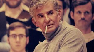 El biopic que la rompe en Netflix tiene a Bradley Cooper en el mejor papel de su carrera y te enganchará de principio a fin