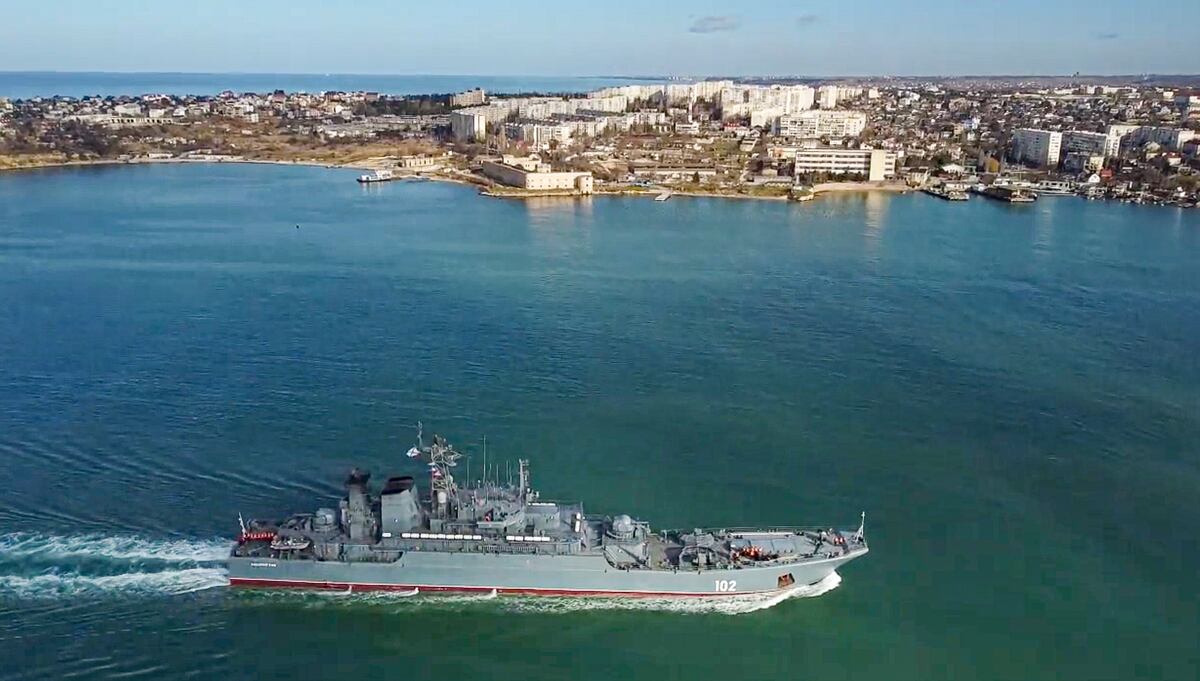 El enclave de Kaliningrado es un territorio ruso dentro de Europa que hace frontera con Polonia y Lituania, dos países miembros de la OTAN y la UE, donde se encuentra una base militar con armas nucleares y que desde hace años, es foco de tensiones geopolíticas entre el Rusia y la Alianza Atlántica. (Foto: AP)