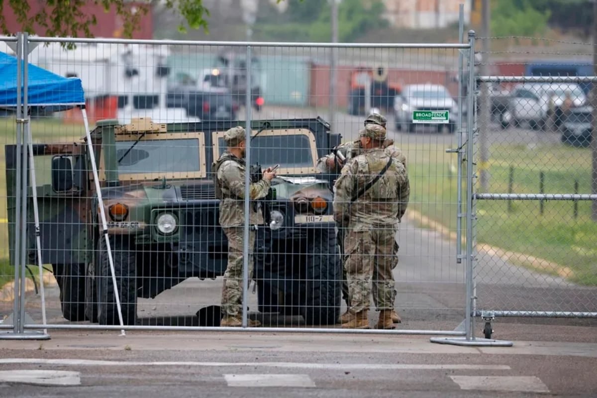 Vista de tropas de la Guardia Nacional en un punto de la frontera de Estados Unidos con México, en una fotografía de archivo. (Foto: EFE/Adam Davis)
