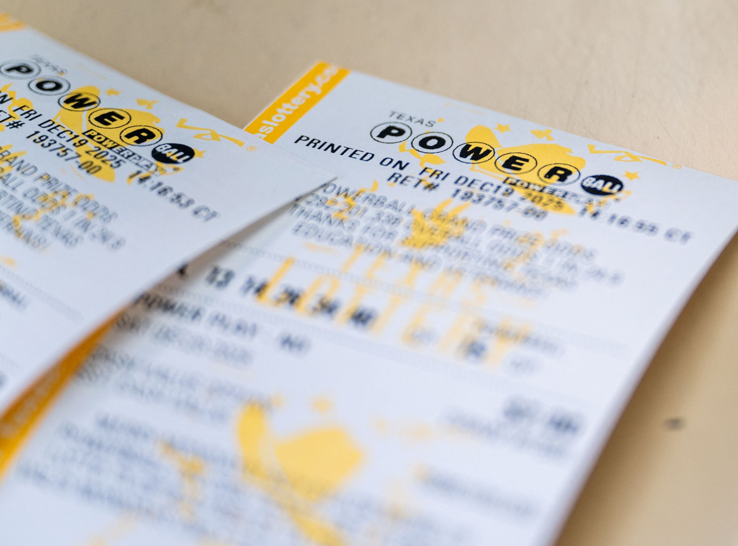 Los plazos límite para la venta de boletos del Powerball varían según la jurisdicción. (Foto: BRANDON BELL / GETTY IMAGES NORTH AMERICA / GETTY IMAGES vía AFP)