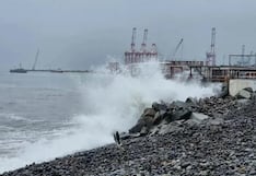 Cierran 90 puertos en todo el litoral por oleajes de fuerte intensidad