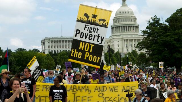 Pobreza en EE.UU. supera lo que dicen las estadísticas