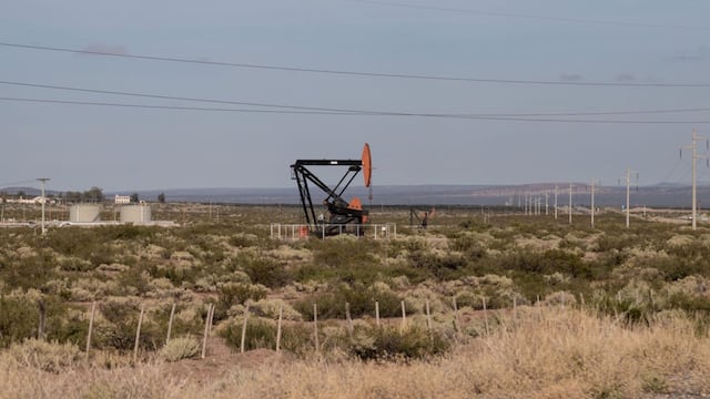 YPF planea venta de activos para centrarse en shale argentino