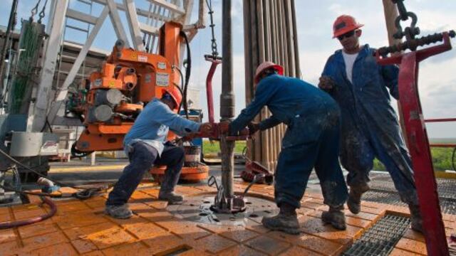 MEM reconoce que seguirá cayendo inversión en exploración petrolera