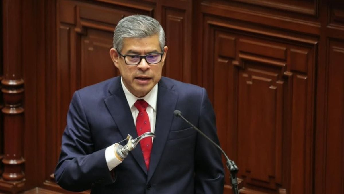Luis Galarreta, presidente del Consejo de Ministros, señaló que el Ejecutivo solicitará facultades para modificar normas penales. Foto: PCM.