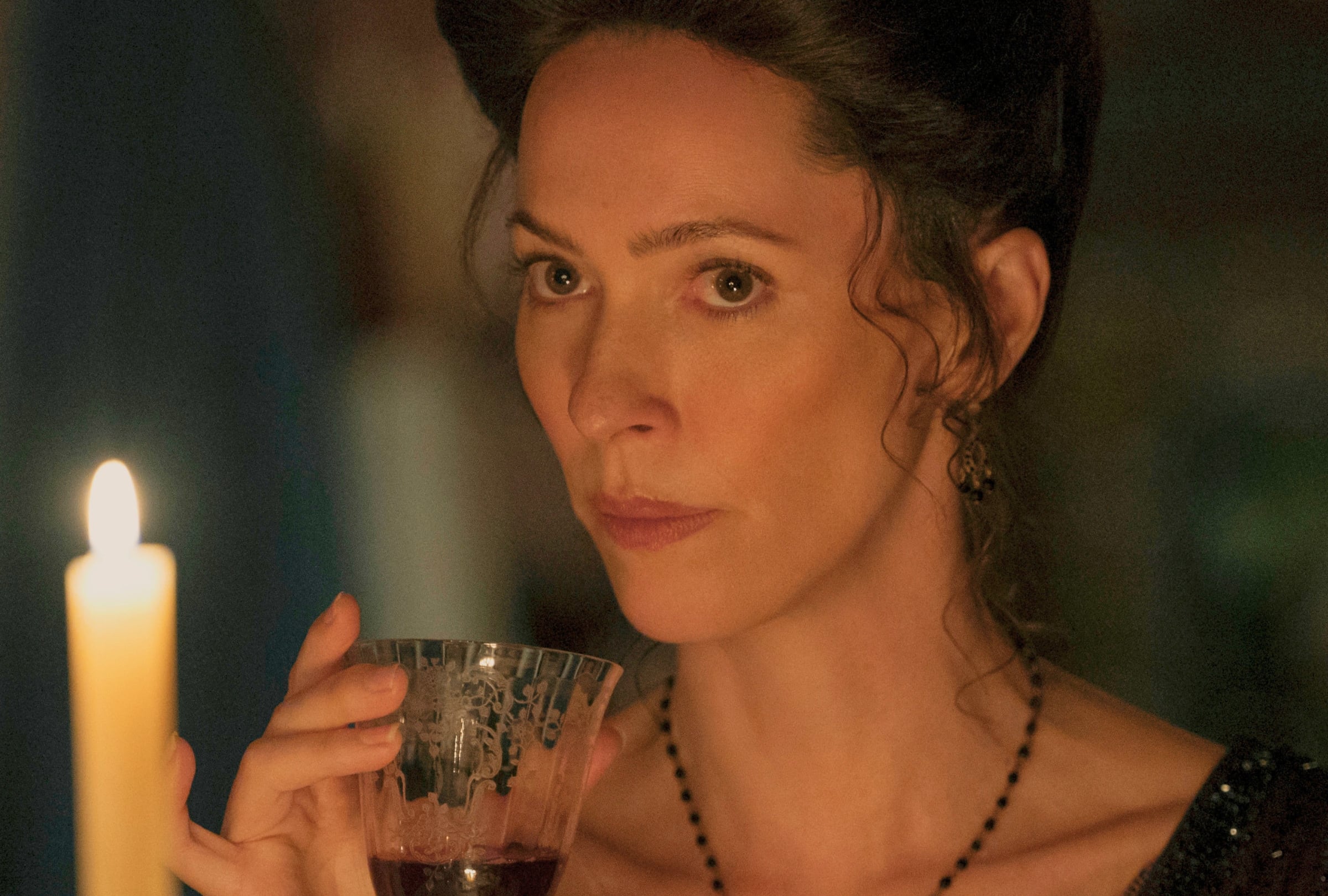 Rebecca Hall como Abby Borden en una escena de "Monster: The Lizzie Borden Story" (Foto: Ryan Murphy Productions / Prospect Films / Netflix)