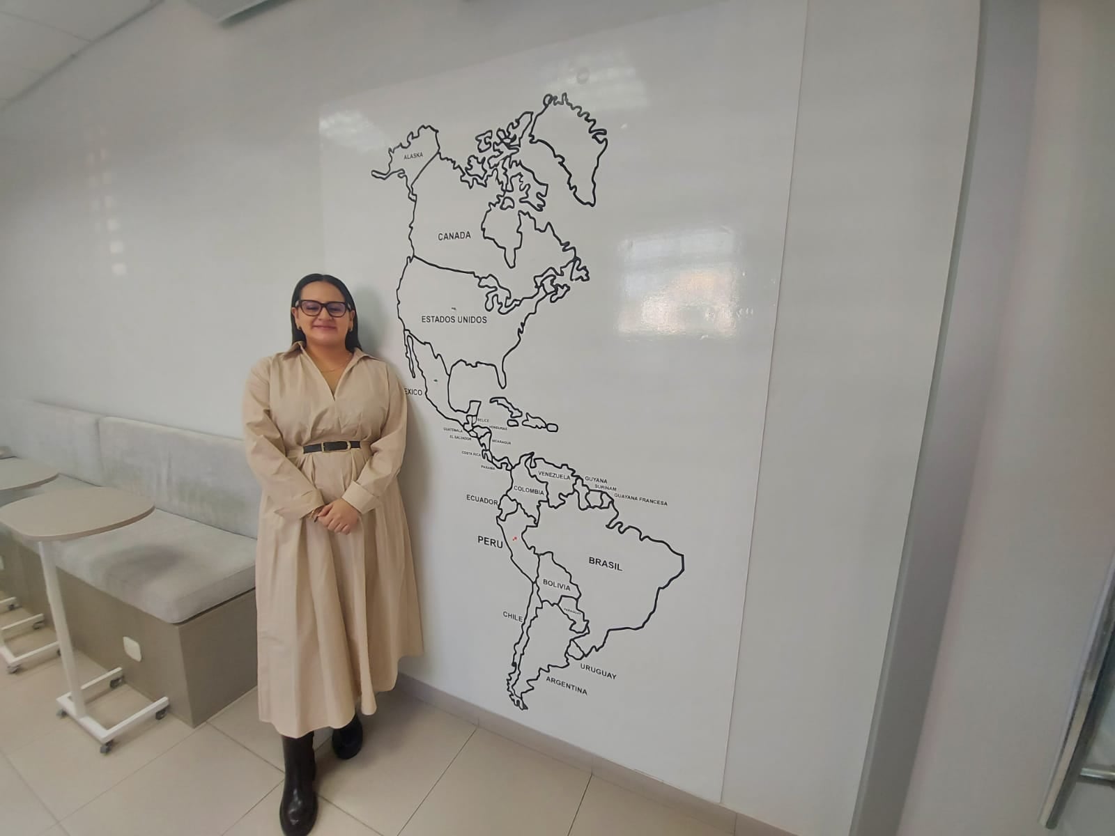 Carolina Barrios, directora ejecutiva de la Universidad Continental, señaló que la institución busca consolidar sus operaciones en Estados Unidos, España y México, además de continuar su expansión en el mercado peruano. Foto: GEC