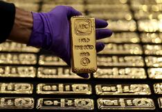 En era Milei, los argentinos cambian sus dólares por oro: “La gente quiere rendimiento”, explica banquero