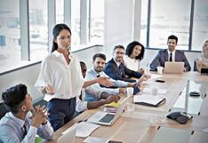 HBR: cómo las mujeres pueden construir redes de alto impacto