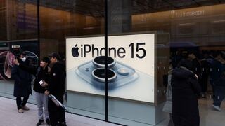 Apple cae ante inquietud por menor demanda de iPhone en 2024