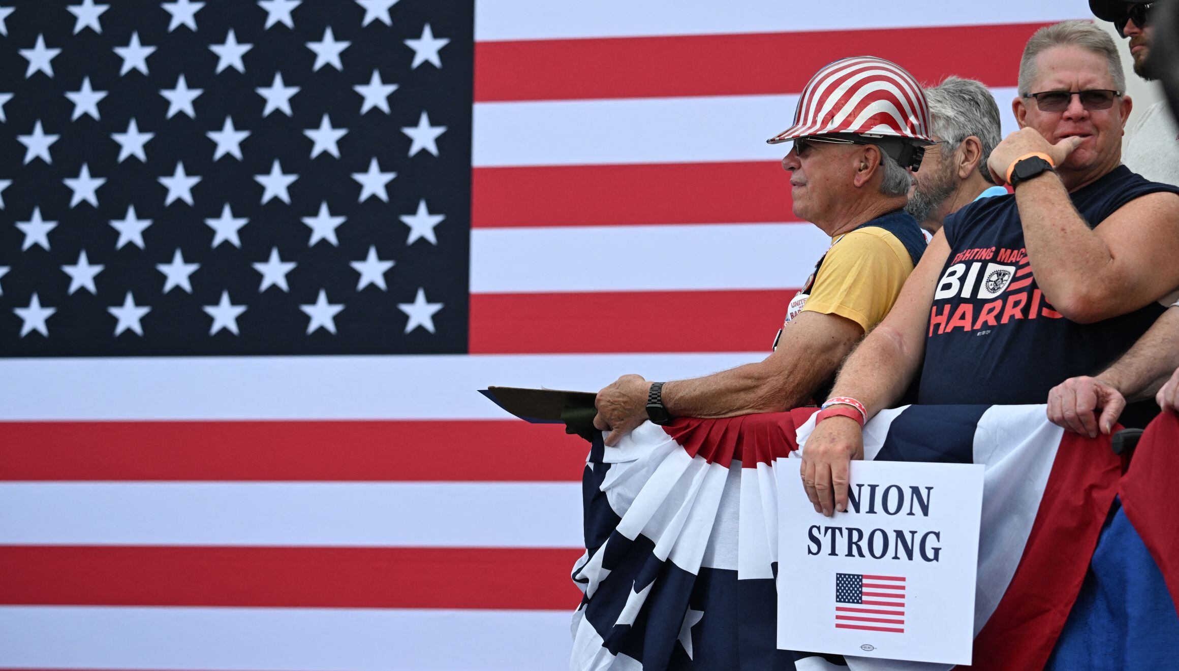 El Labor Day es una fecha importante en los Estados Unidos, pues recuerda el esfuerzo de millones de personas que trabajan arduamente por sacar adelante a sus familias y al país entero (Foto: Jim Watson / AFP)