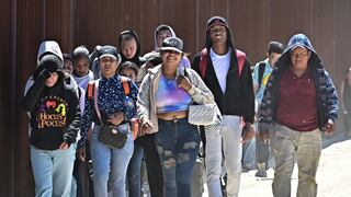 ¿Quiénes son los inmigrantes que no son aptos para acceder al parole humanitario de Estados Unidos?