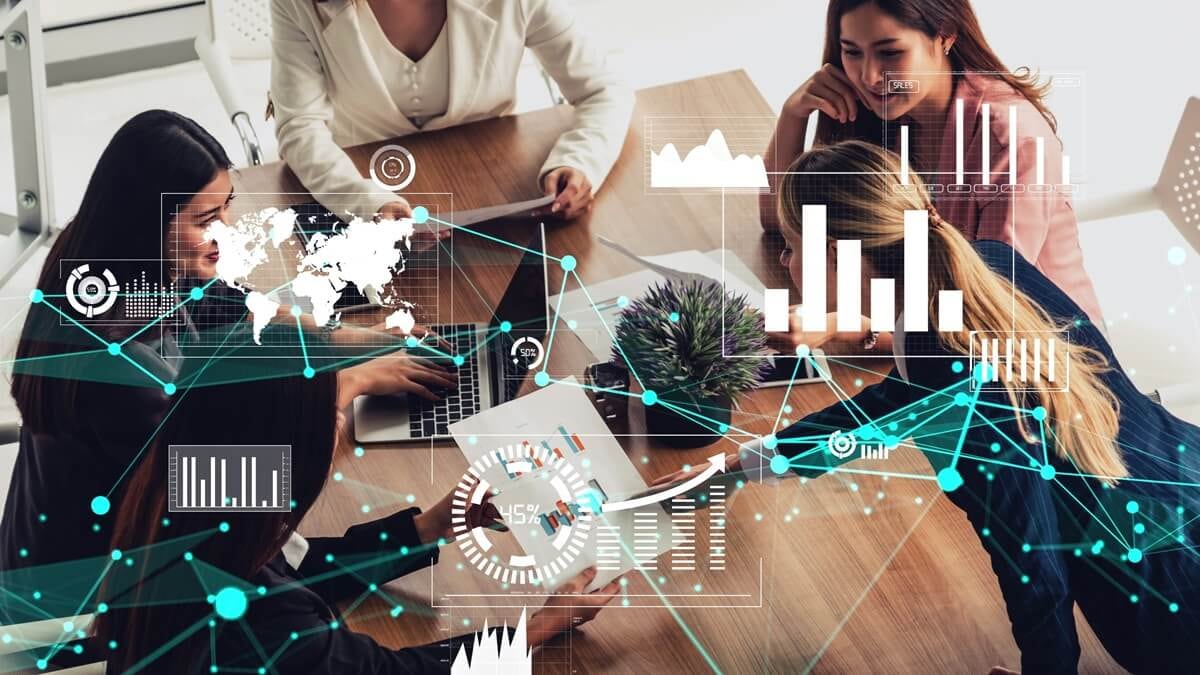 Las empresas ya usan un promedio de 12 agentes, cifra que se proyecta crecer 67% en dos años.