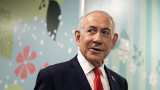 Netanyahu gana las elecciones, pero el bloque opositor lo supera en escaños, según sondeos