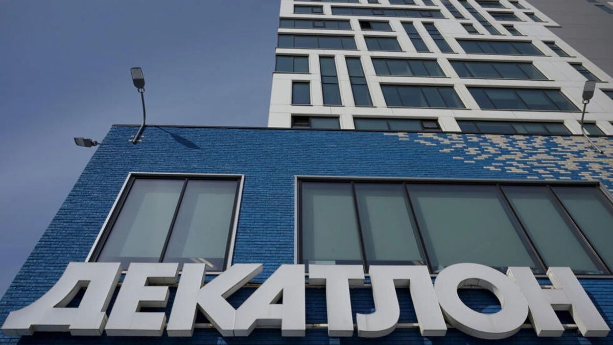 Una tienda de la empresa francesa de material deportivo Decathlon en Moscú. (Foto: AFP/Archivos)