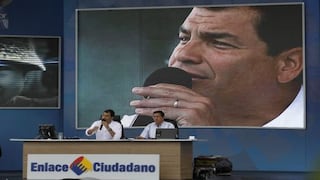 Rafael Correa dice consultará a Estados Unidos por asilo a Snowden