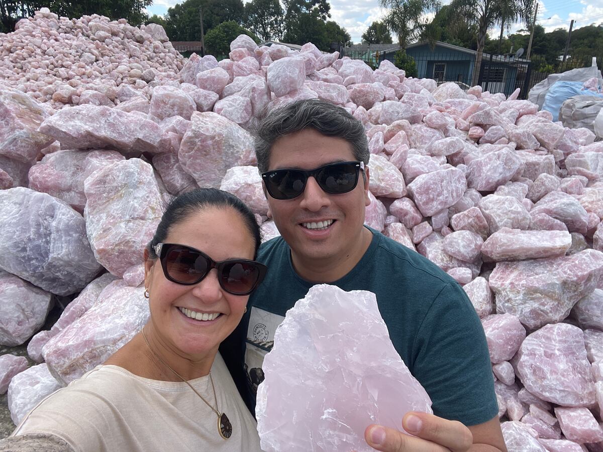 Raquel Vásquez y Luis Alberto Quispe, fundadores de Amaminerali. (Foto: Amaminerali).