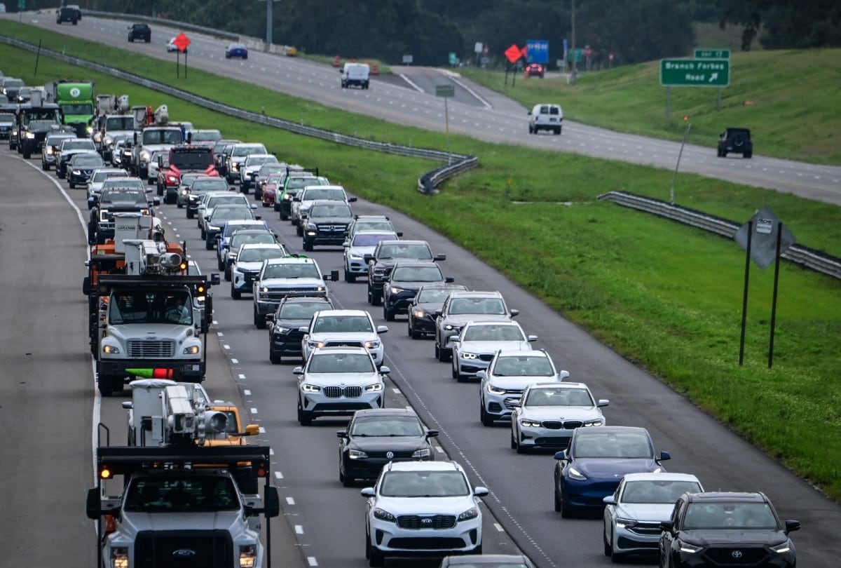 Conducir en Thanksgiving 2025 en EE.UU. puede volverse complicado por el intenso tráfico en las principales carreteras. | Crédito: GIORGIO VIERA / AFP
