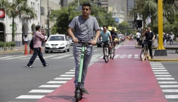 ¿Cuáles son los retos para la micromovilidad eléctrica en una ciudad tan caótica como Lima?. Foto: GEC