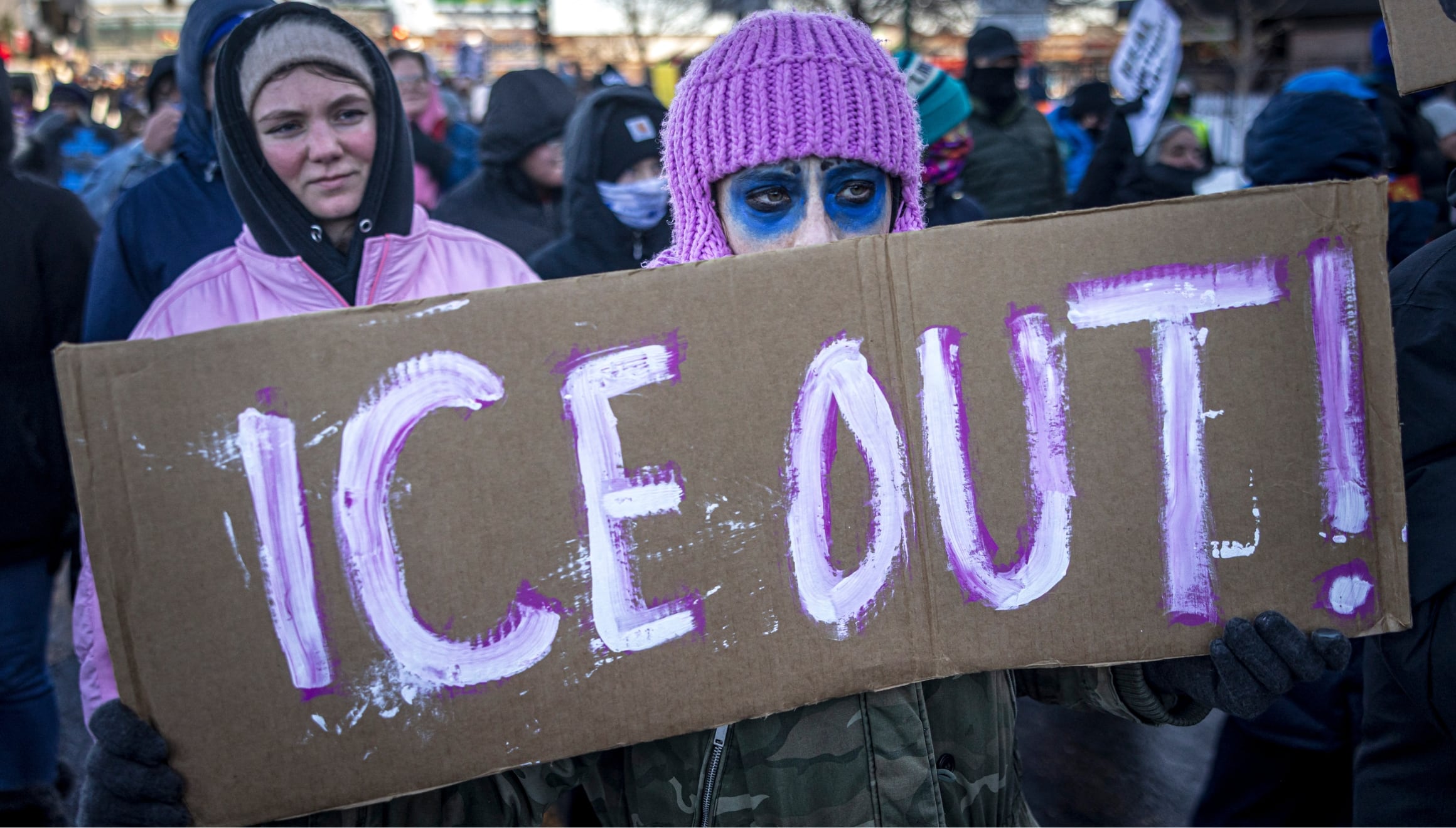 ICE ha estado en medio de la polémica desde que se endurecieron la políticas migratorias en Estados Unidos gracias a Donald Trump. Desde entonces, en todo el país se han podido ver marchas para protestar debido a su accionar contra los inmigrantes (Foto: AFP)