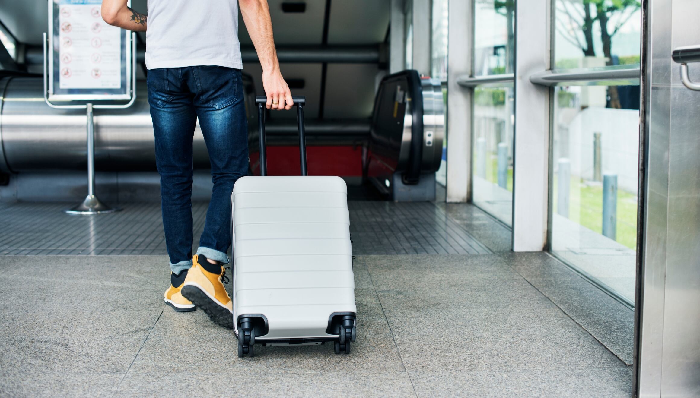 Hay algunas aerolíneas que incluyen el equipaje de mano dentro de sus tarifas (Foto: Freepik)