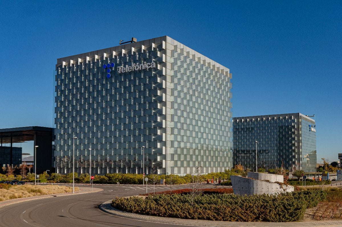 La sede de Telefónica SA en Madrid. Foto: Emilio Parra Doiztua/Bloomberg