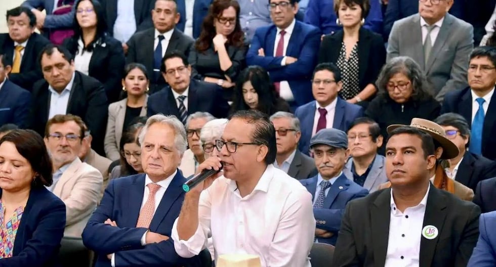 Juntos por el Perú presenta nuevo plan económico para 2026