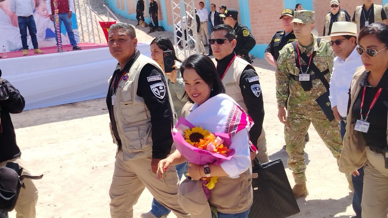 Keiko Fujimori garantiza "megarrespuesta" al fenómeno El Niño con shock de inversiones