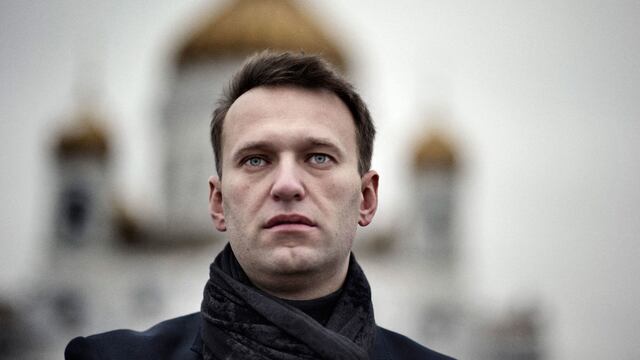 Esperando la vuelta de Navalni en Rusia   