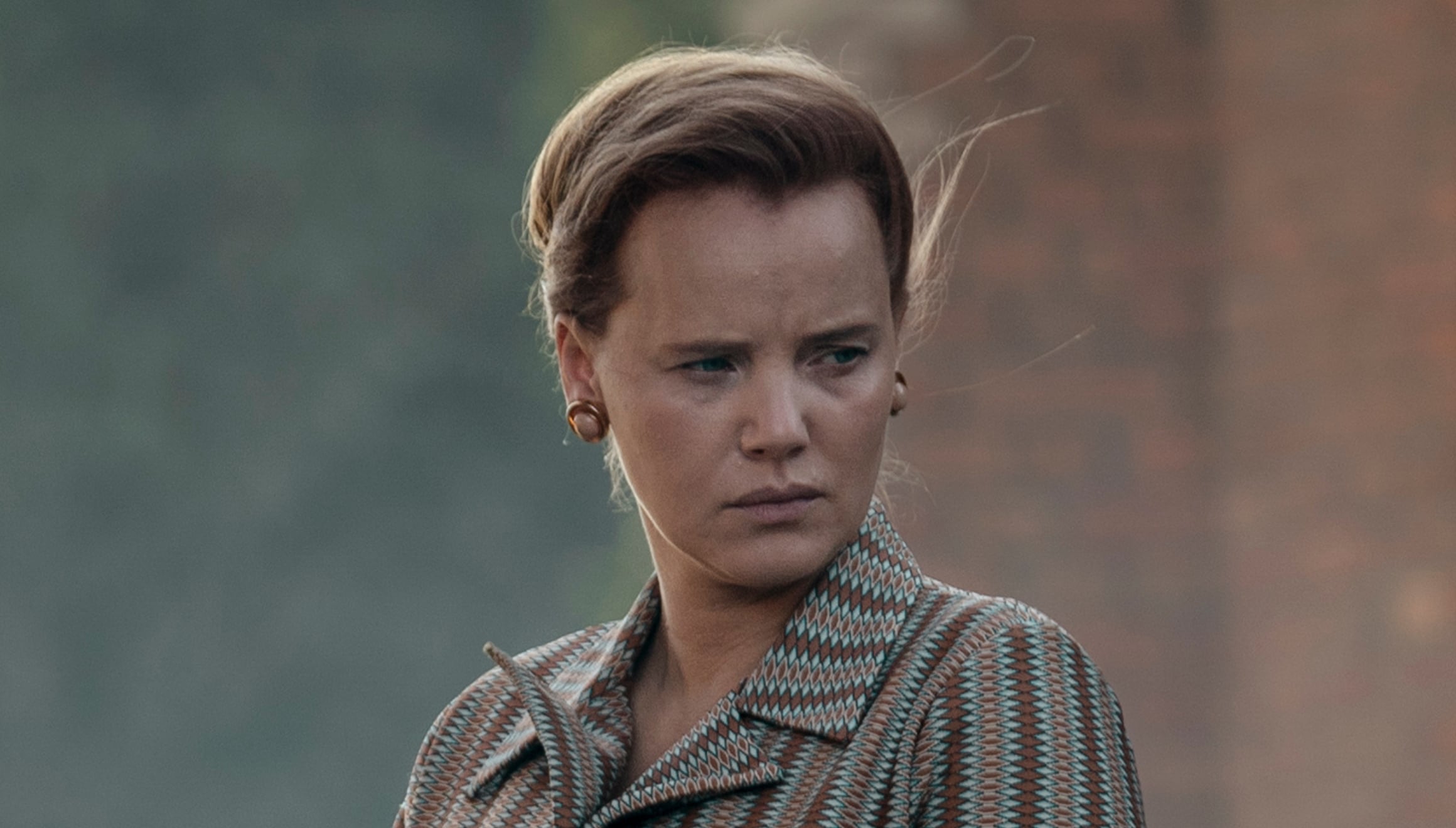 Joanna Kulig como la Dra. Jolanta Wadowska-Król en una escena de la serie "Niños de plomo" (Foto: Netflix)