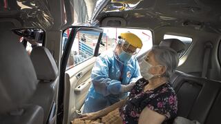 Vacunación de adultos mayores de 80 años en Lima finalizará este mes, según el Minsa