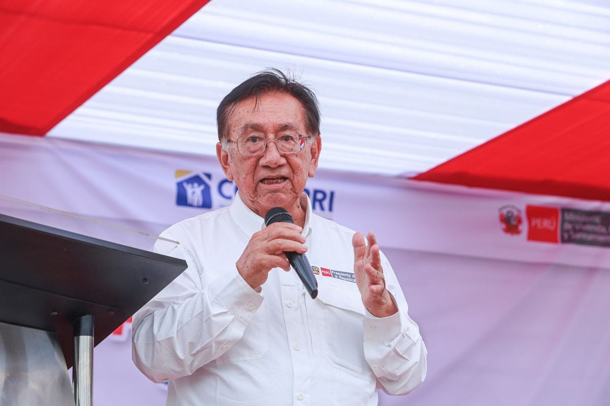 Durante su visita a Lambayeque, el presidente José María Balcázar afirmó que el Ejecutivo destina recursos para reactivar obras paralizadas. Foto: Presidencia.