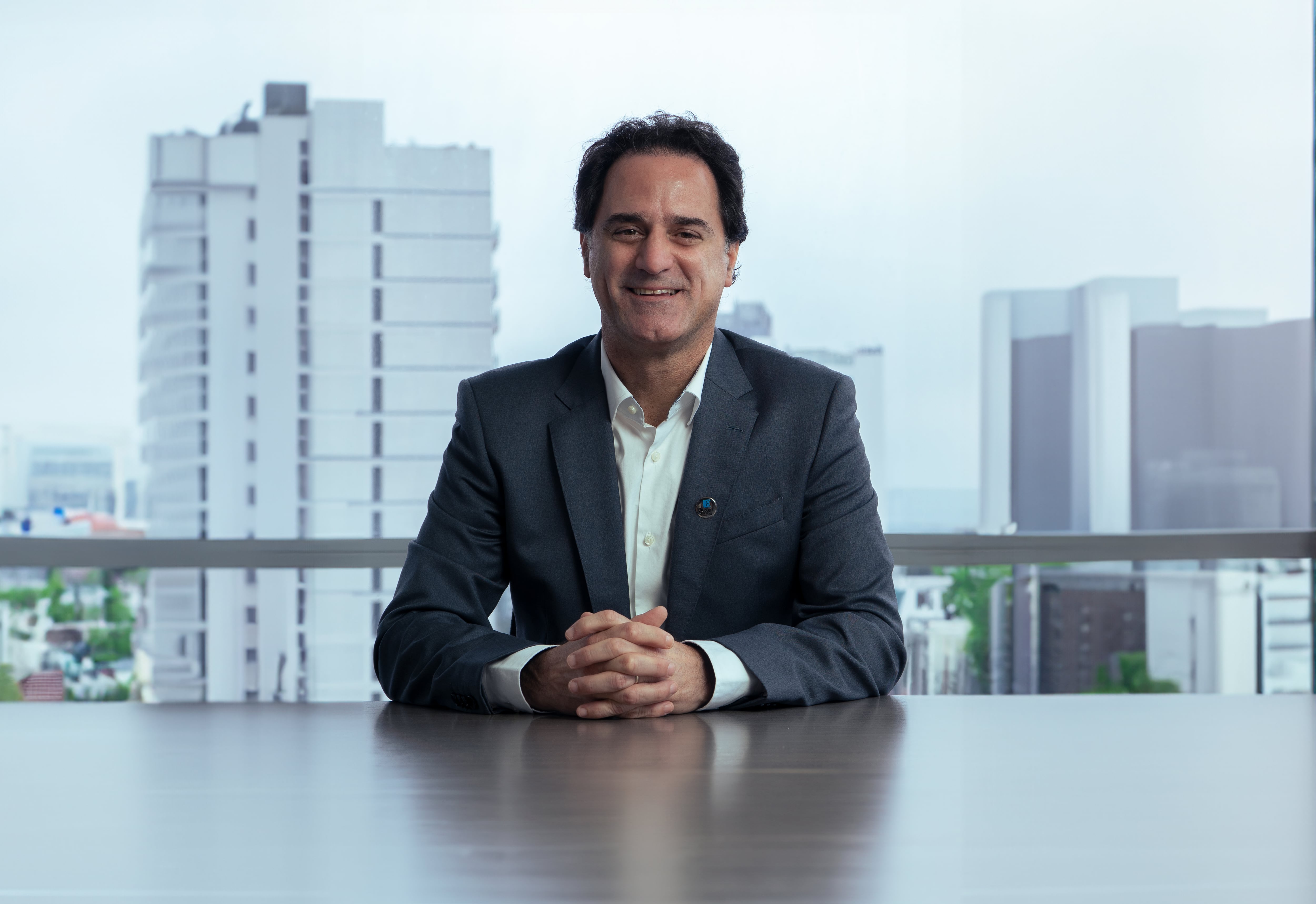 Gustavo Ehni, gerente general de Actual Inmobiliaria, señaló que la compañía busca cerrar el 2025 con ocho proyectos activos en simultáneo en Lima Moderna. Foto: Actual Inmobiliaria