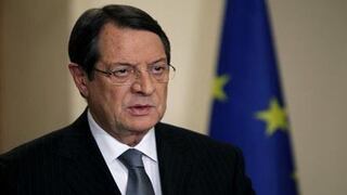 Presidente de Chipre aseguró que su país no tiene intención de dejar el euro