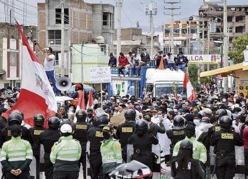 Responsabilidades de los mandos policiales involucrados en el homicidio y lesiones de manifestantes. Foto: gob.pe
