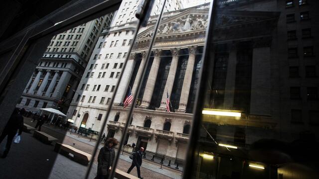Gigantes de Wall Street pagarán US$ 1,100 millones a la SEC por no guardar mensajes de empleados