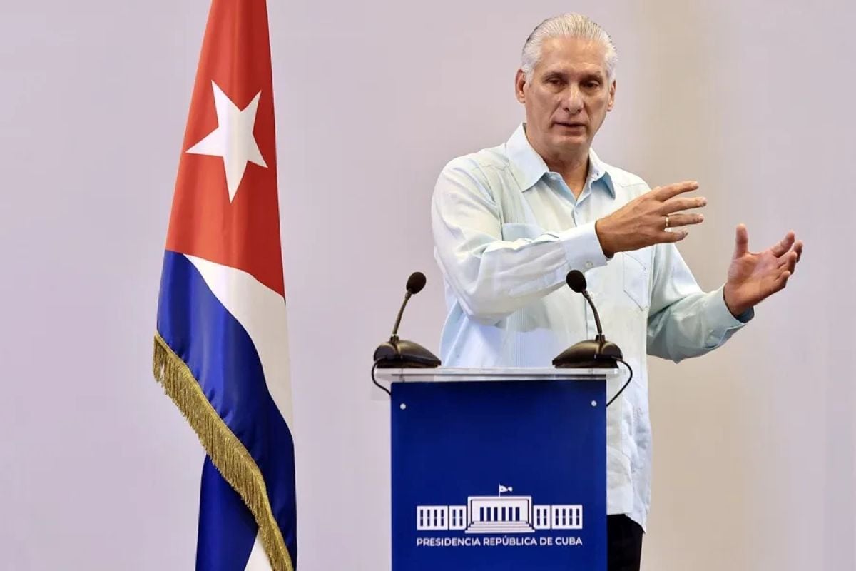 El presidente de Cuba, Miguel Díaz-Canel, confirmó que funcionarios de su país mantienen contactos con Estados Unidos, aunque aclaró que las conversaciones aún se encuentran en una etapa preliminar. Foto: EFE.