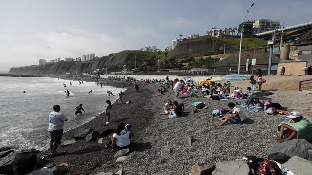 Uso de playas: disponen colocación de cuadrículas en la arena para ubicación de hasta cuatro personas
