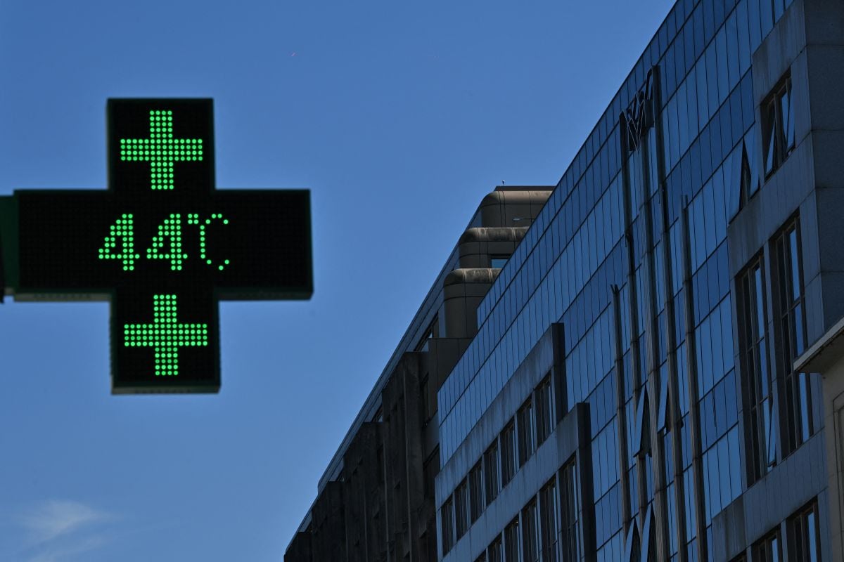 . La República Checa también vivió su día más caluroso jamás registrado con 41.1 ºC (106,4 ºF). (Foto de Nicolas TUCAT / AFP)