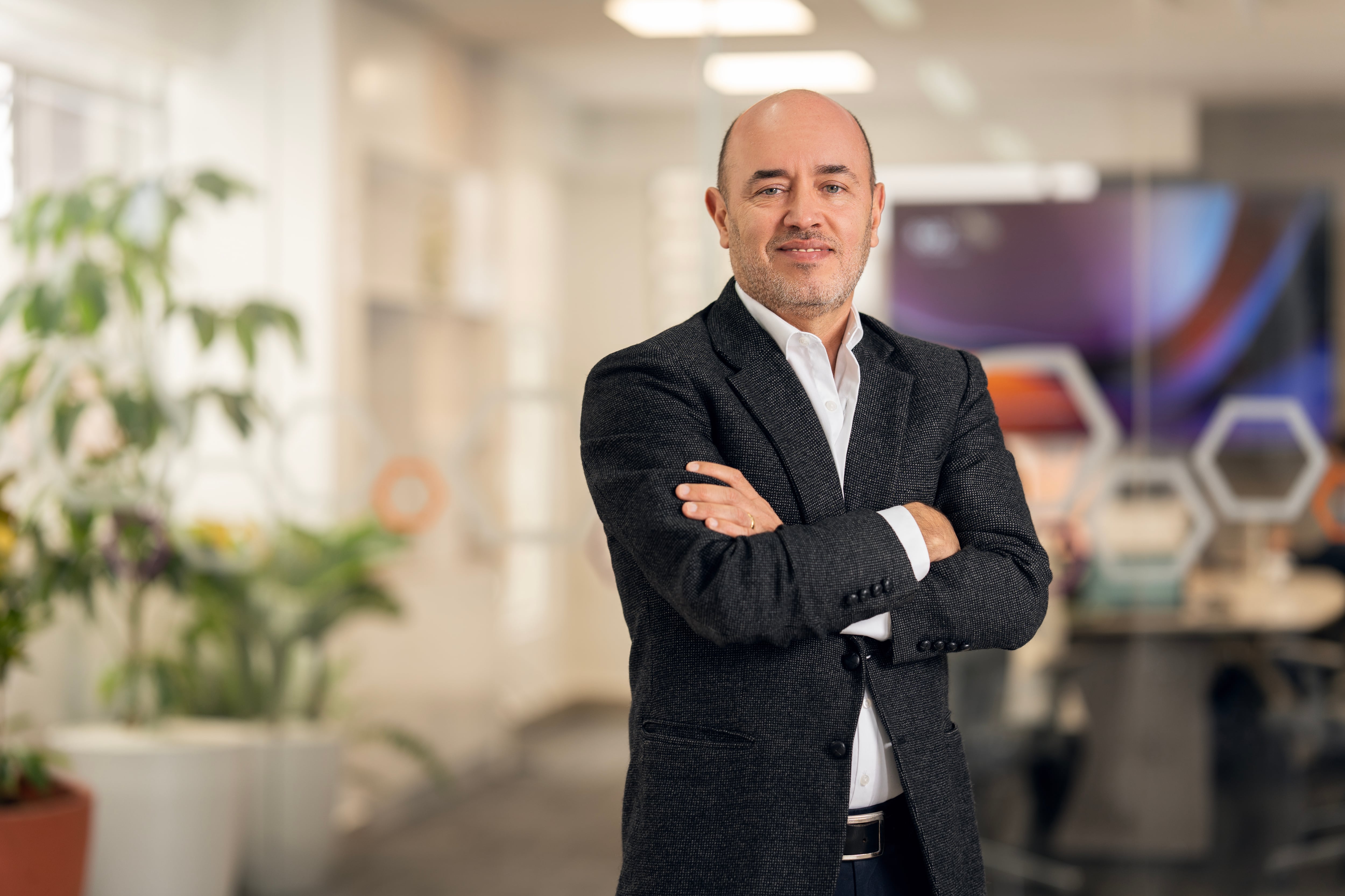 Fernando Martínez, gerente general de Alivo Renting, comentó a Gestión que la compañía cerró el 2023 con un crecimiento superior al 20%. (Foto: Alivo)