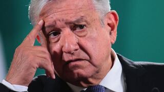 López Obrador cambia al gobernador del Banco de México