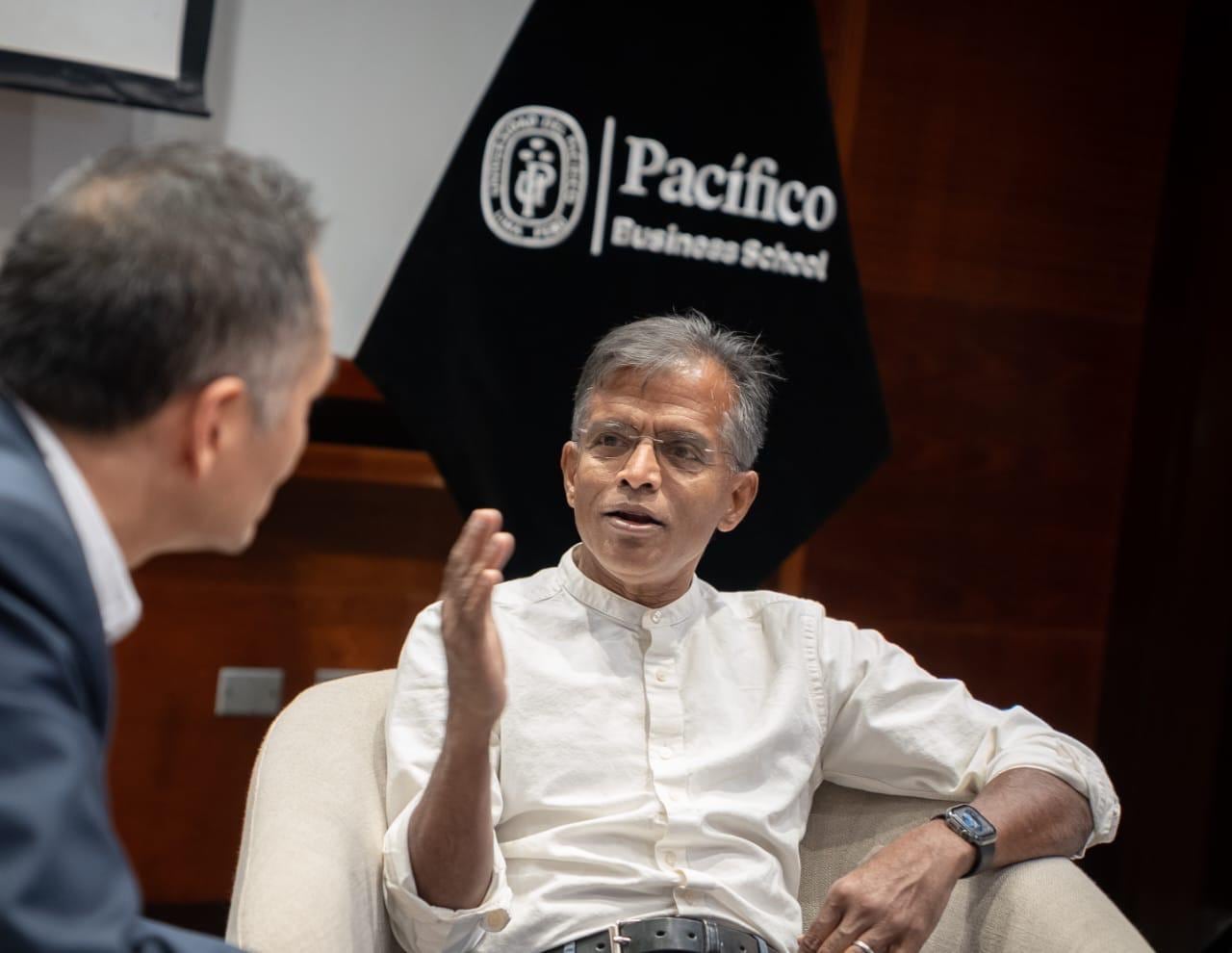 Siete Magníficas. Damodaran no invierte en dos de estas. Expone sus argumentos sobre las grandes tecnológicas.