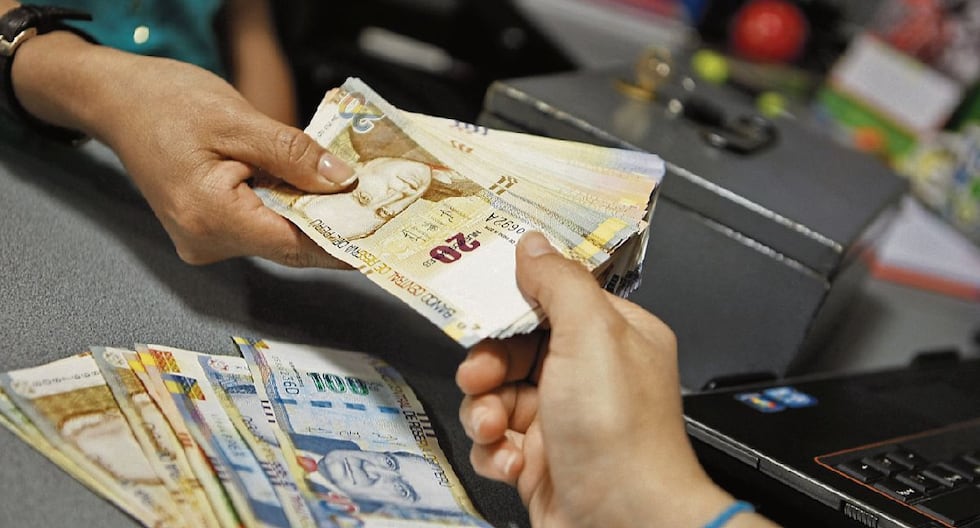 Estudio revela crisis financiera en jóvenes universitarios peruanos