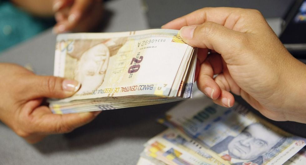 Los empleadores tienen hasta el 15 de julio para abonar este pago a sus colaboradores, dice abogado laboralista. (Foto: En difusión)