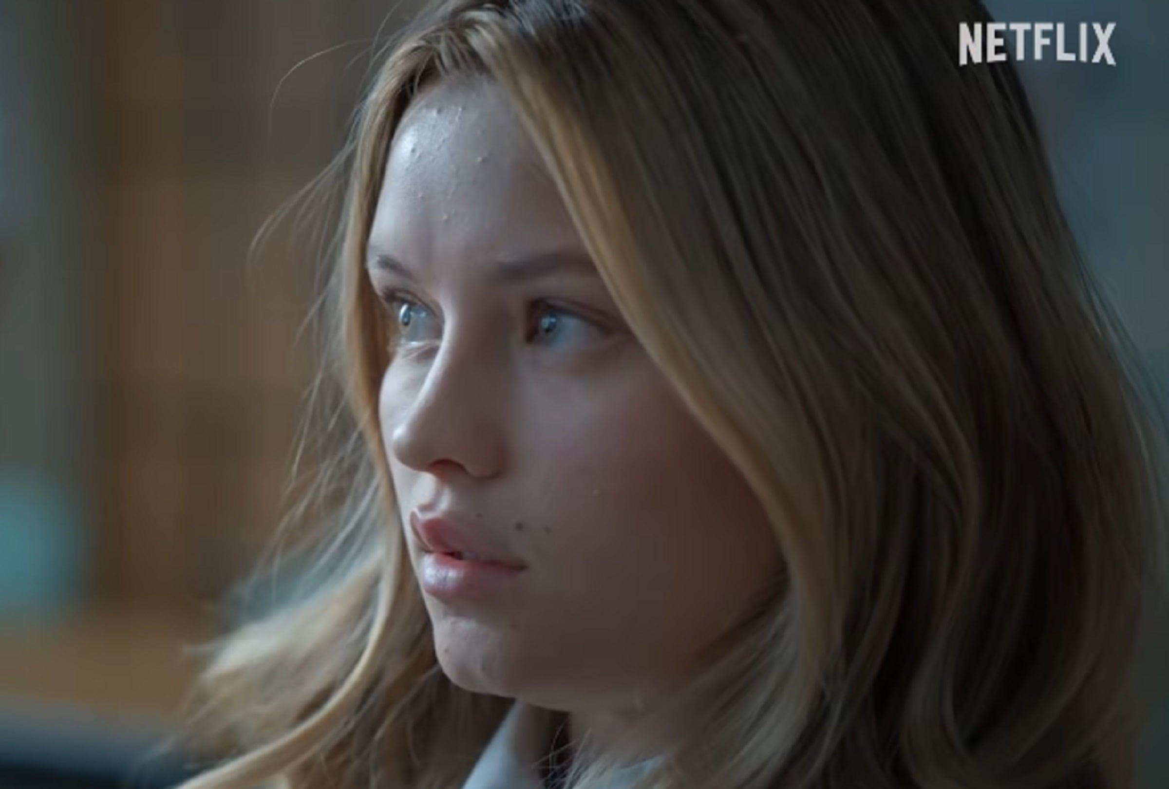 Isabella Tena es la encargada de interpretar a Samantha, una de las compañeras que se burlaba de Tamara, en la serie mexicana "Proyecto final" (Foto: Netflix)