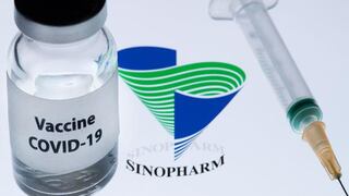 Inmunización con vacunas de Sinopharm es efectiva únicamente con dos dosis, sostiene Ugarte